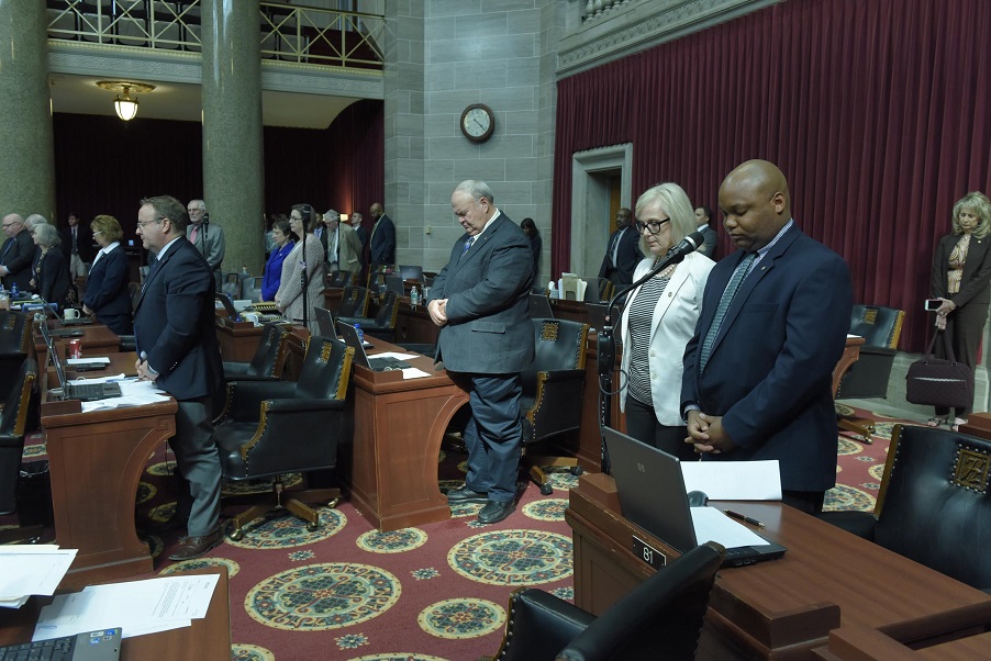 Missouri House members observe a minute of silence in remembrance of the victims, survivors, and heroes of the Holocaust.  (photo; Tim Bommel, Missouri House Communications)